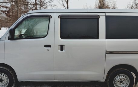 Toyota Lite Ace VI, 2013 год, 750 000 рублей, 2 фотография