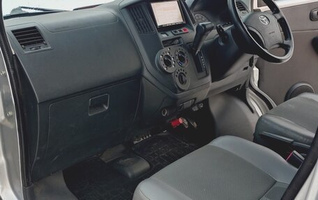 Toyota Lite Ace VI, 2013 год, 750 000 рублей, 17 фотография