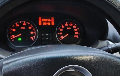 Renault Logan I, 2010 год, 365 000 рублей, 7 фотография