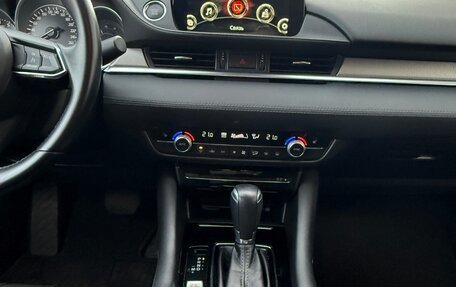 Mazda 6, 2021 год, 2 700 000 рублей, 9 фотография