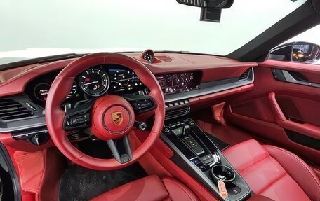 Porsche 911, 2024 год, 17 300 000 рублей, 6 фотография