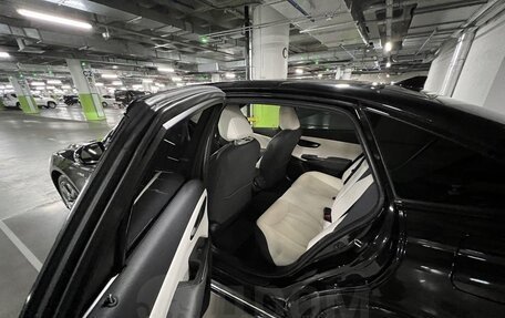 Toyota Crown, 2018 год, 2 999 999 рублей, 16 фотография