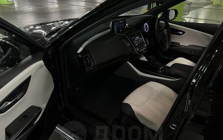 Toyota Crown, 2018 год, 2 999 999 рублей, 17 фотография