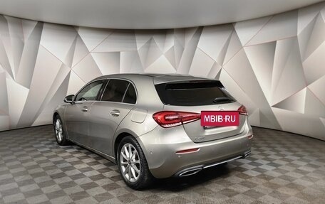 Mercedes-Benz A-Класс, 2019 год, 2 249 000 рублей, 4 фотография