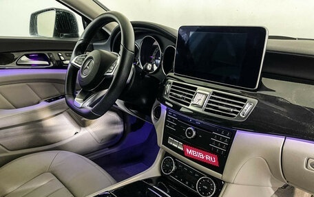 Mercedes-Benz CLS, 2016 год, 3 100 000 рублей, 9 фотография