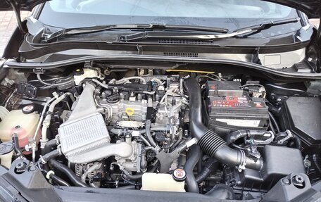 Toyota C-HR I рестайлинг, 2017 год, 2 100 000 рублей, 10 фотография