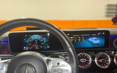 Mercedes-Benz CLA, 2019 год, 2 990 000 рублей, 6 фотография