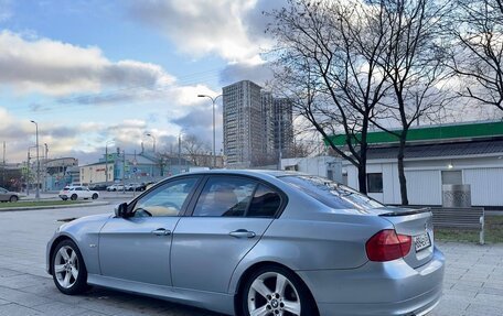 BMW 3 серия, 2010 год, 750 000 рублей, 4 фотография
