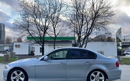 BMW 3 серия, 2010 год, 750 000 рублей, 3 фотография