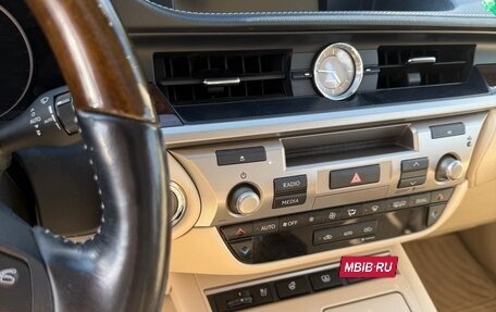 Lexus ES VII, 2015 год, 2 900 000 рублей, 16 фотография