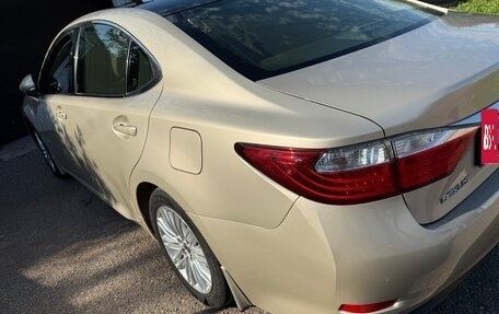 Lexus ES VII, 2015 год, 2 900 000 рублей, 18 фотография