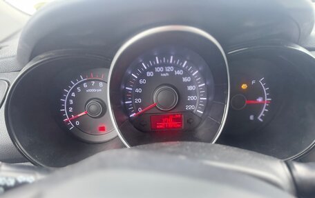 KIA Rio III рестайлинг, 2011 год, 800 000 рублей, 11 фотография