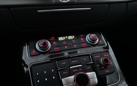 Audi A8, 2013 год, 2 099 999 рублей, 18 фотография