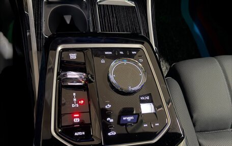 BMW 7 серия, 2025 год, 15 900 000 рублей, 20 фотография