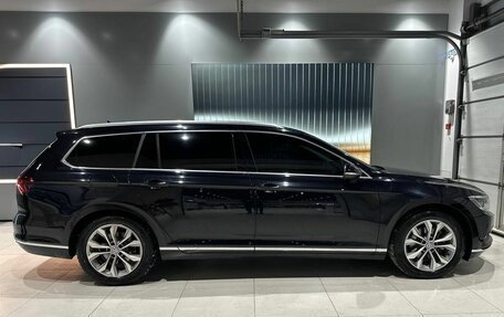 Volkswagen Passat B8 рестайлинг, 2015 год, 1 850 000 рублей, 4 фотография