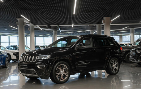 Jeep Grand Cherokee, 2018 год, 4 440 000 рублей, 1 фотография