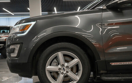 Ford Explorer VI, 2018 год, 3 290 000 рублей, 27 фотография