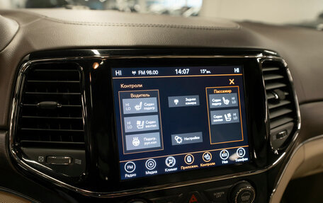 Jeep Grand Cherokee, 2018 год, 4 440 000 рублей, 27 фотография