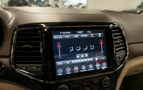 Jeep Grand Cherokee, 2018 год, 4 440 000 рублей, 25 фотография