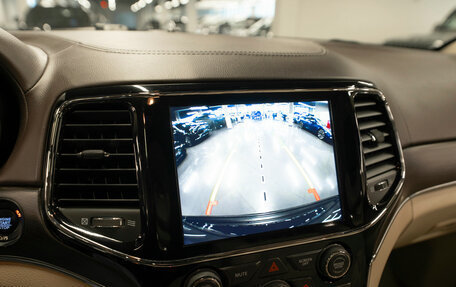 Jeep Grand Cherokee, 2018 год, 4 440 000 рублей, 24 фотография