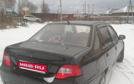 Daewoo Nexia I рестайлинг, 2010 год, 135 000 рублей, 3 фотография