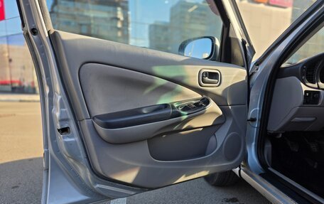 Nissan Almera, 2002 год, 190 000 рублей, 20 фотография