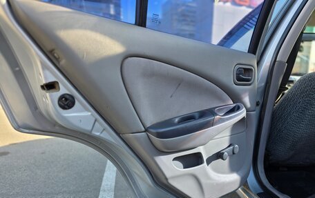 Nissan Almera, 2002 год, 190 000 рублей, 16 фотография