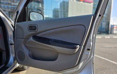 Nissan Almera, 2002 год, 190 000 рублей, 23 фотография