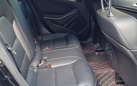 Mercedes-Benz GLA, 2015 год, 1 850 000 рублей, 6 фотография