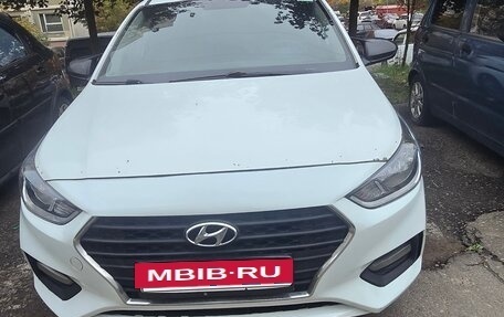 Hyundai Solaris II рестайлинг, 2017 год, 550 000 рублей, 5 фотография