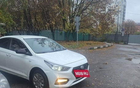 Hyundai Solaris II рестайлинг, 2017 год, 550 000 рублей, 4 фотография