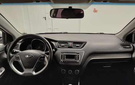 KIA Rio III рестайлинг, 2015 год, 904 000 рублей, 17 фотография