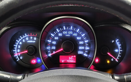 KIA Rio III рестайлинг, 2015 год, 904 000 рублей, 16 фотография