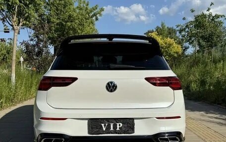 Volkswagen Golf VIII, 2022 год, 1 905 003 рублей, 5 фотография