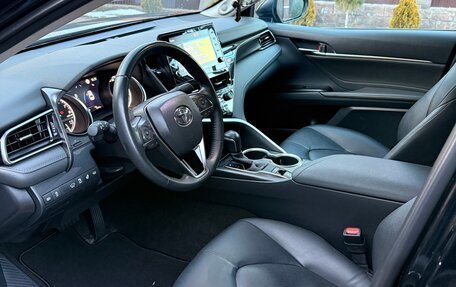 Toyota Camry, 2022 год, 3 590 000 рублей, 16 фотография