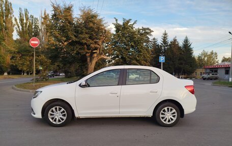 Renault Logan II, 2016 год, 610 000 рублей, 3 фотография