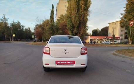 Renault Logan II, 2016 год, 610 000 рублей, 4 фотография