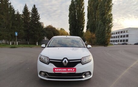 Renault Logan II, 2016 год, 610 000 рублей, 2 фотография
