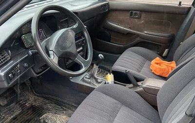 Toyota Carina, 1989 год, 250 000 рублей, 1 фотография