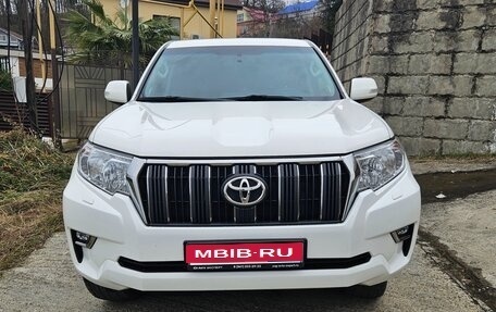 Toyota Land Cruiser Prado 150 рестайлинг 2, 2018 год, 4 200 000 рублей, 1 фотография