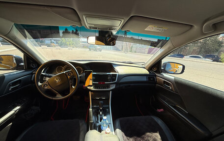 Honda Accord VIII рестайлинг, 2013 год, 1 750 000 рублей, 5 фотография