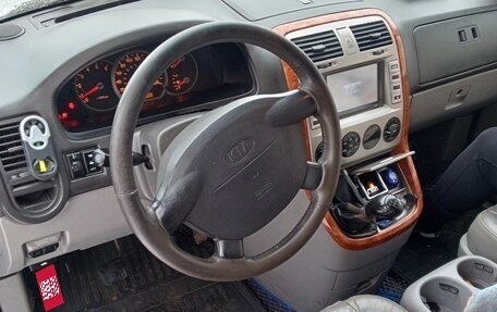 KIA Carnival III, 2005 год, 500 000 рублей, 7 фотография