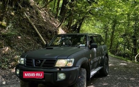 Nissan Patrol, 2003 год, 1 200 000 рублей, 17 фотография