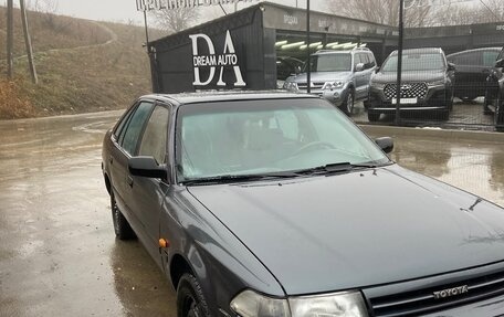 Toyota Carina, 1989 год, 250 000 рублей, 3 фотография