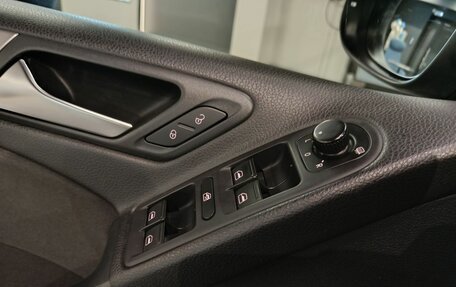 Volkswagen Golf VI, 2012 год, 1 050 000 рублей, 13 фотография