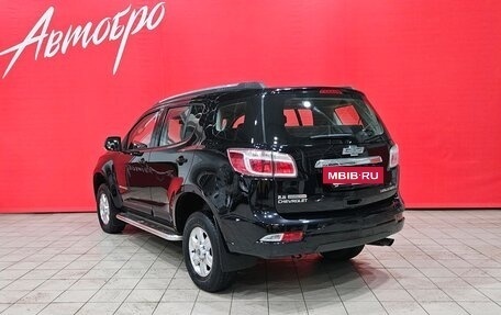 Chevrolet TrailBlazer II, 2013 год, 1 670 000 рублей, 3 фотография