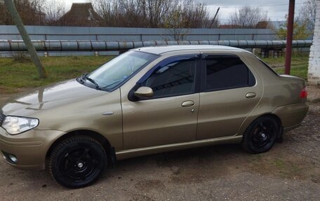 Fiat Albea I рестайлинг, 2009 год, 350 000 рублей, 1 фотография