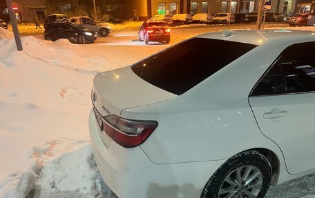 Toyota Camry, 2017 год, 1 700 000 рублей, 7 фотография