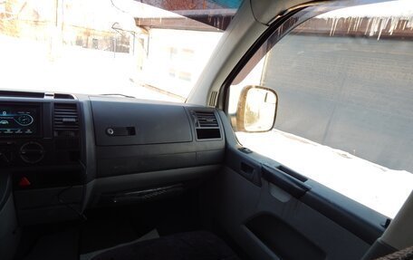 Volkswagen Transporter T5 рестайлинг, 2007 год, 880 000 рублей, 14 фотография