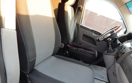 Volkswagen Transporter T5 рестайлинг, 2007 год, 880 000 рублей, 12 фотография